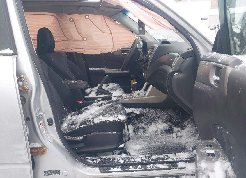 Photo 5 of 2010 Subaru Forester 2.5X PREMIUM (VIN JF2SH6CCXAH710702)