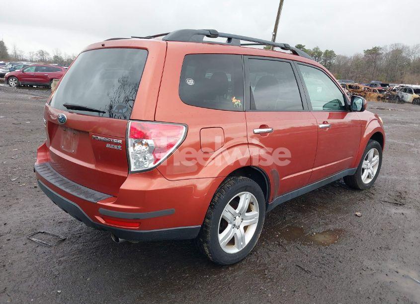 Photo 4 of 2010 Subaru Forester 2.5X PREMIUM (VIN JF2SH6CCXAH784539)