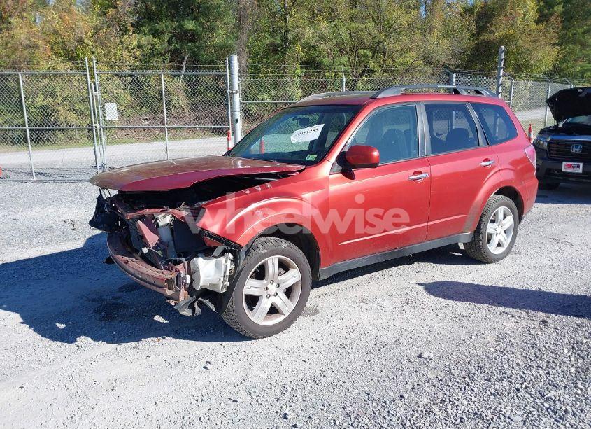 Photo 2 of 2010 Subaru Forester 2.5X PREMIUM (VIN JF2SH6CCXAH801405)