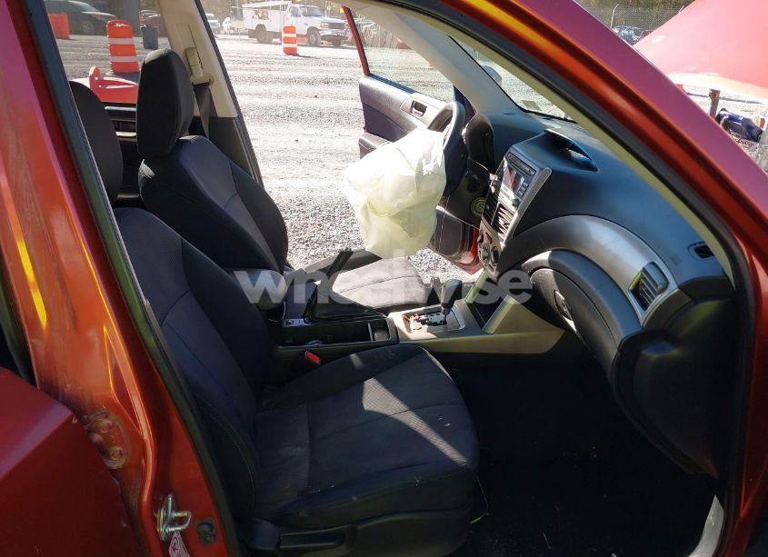 Photo 5 of 2010 Subaru Forester 2.5X PREMIUM (VIN JF2SH6CCXAH801405)