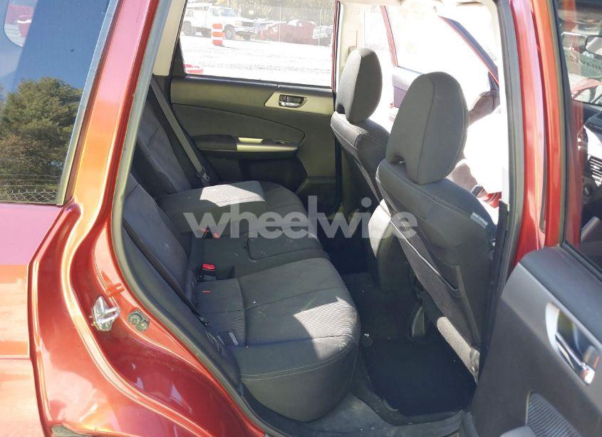 Photo 8 of 2010 Subaru Forester 2.5X PREMIUM (VIN JF2SH6CCXAH801405)