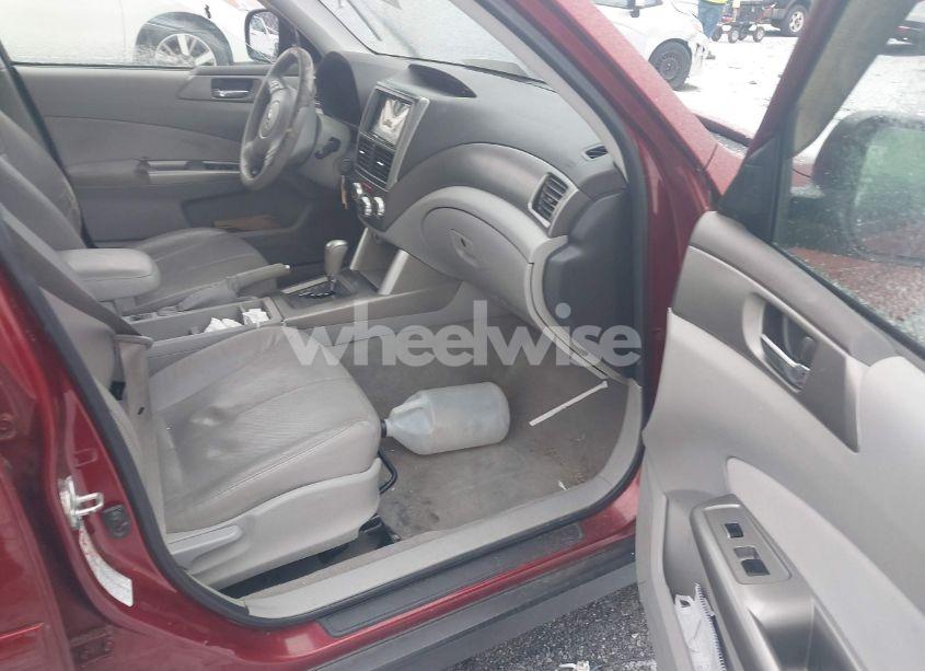 Photo 5 of 2010 Subaru Forester 2.5X LIMITED (VIN JF2SH6DC0AH723828)