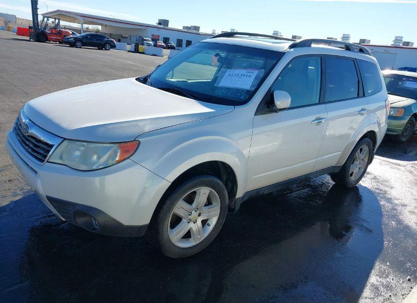 Photo 2 of 2010 Subaru Forester 2.5X LIMITED (VIN JF2SH6DC1AH701708)
