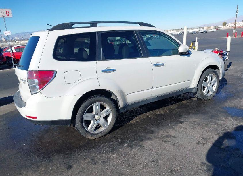 Photo 4 of 2010 Subaru Forester 2.5X LIMITED (VIN JF2SH6DC1AH701708)