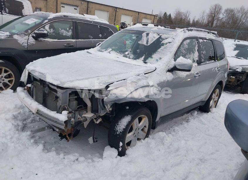 Photo 2 of 2010 Subaru Forester 2.5X LIMITED (VIN JF2SH6DC2AH916563)