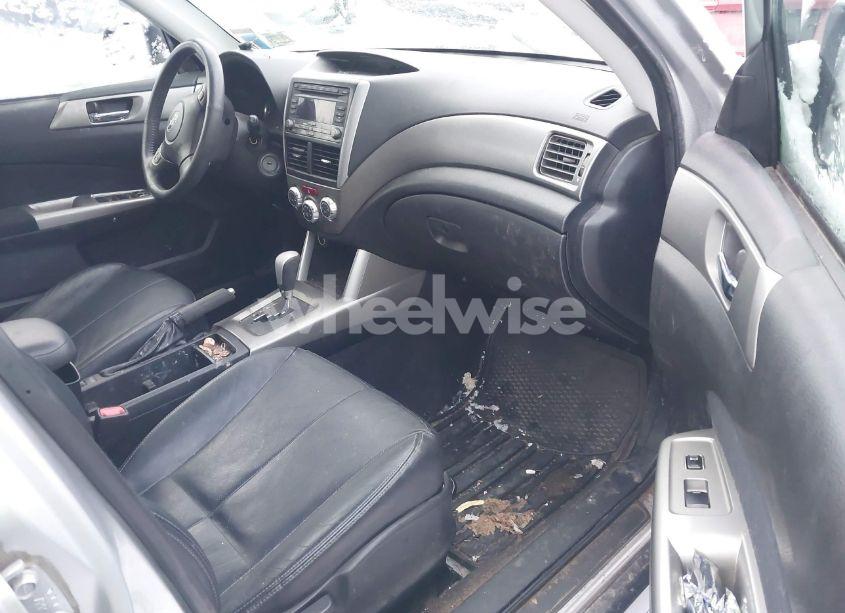 Photo 5 of 2010 Subaru Forester 2.5X LIMITED (VIN JF2SH6DC2AH916563)
