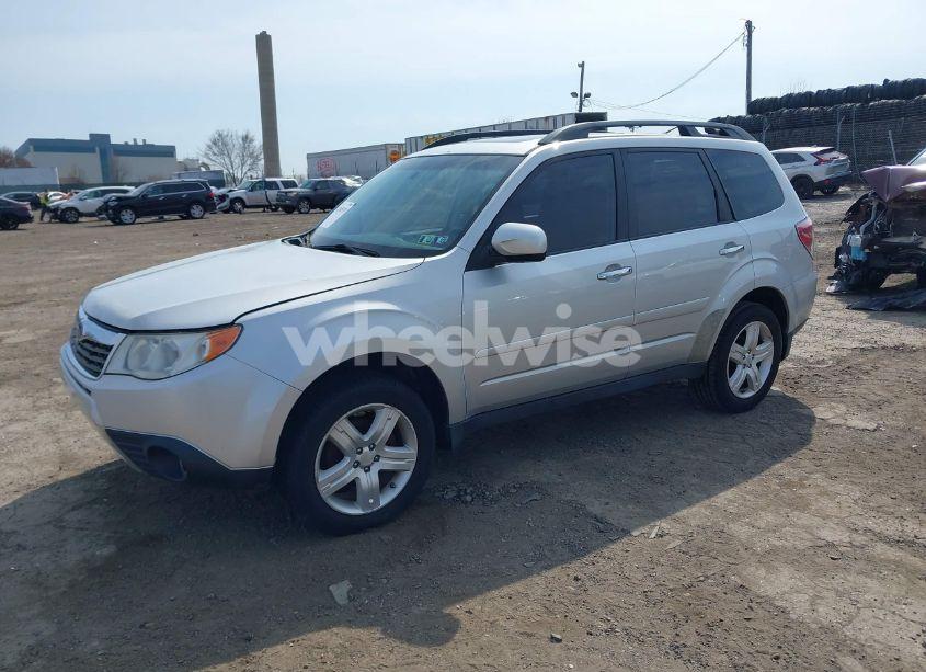 Photo 2 of 2010 Subaru Forester 2.5X LIMITED (VIN JF2SH6DC3AH717019)