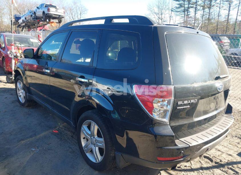 Photo 3 of 2010 Subaru Forester 2.5X LIMITED (VIN JF2SH6DC4AH755925)
