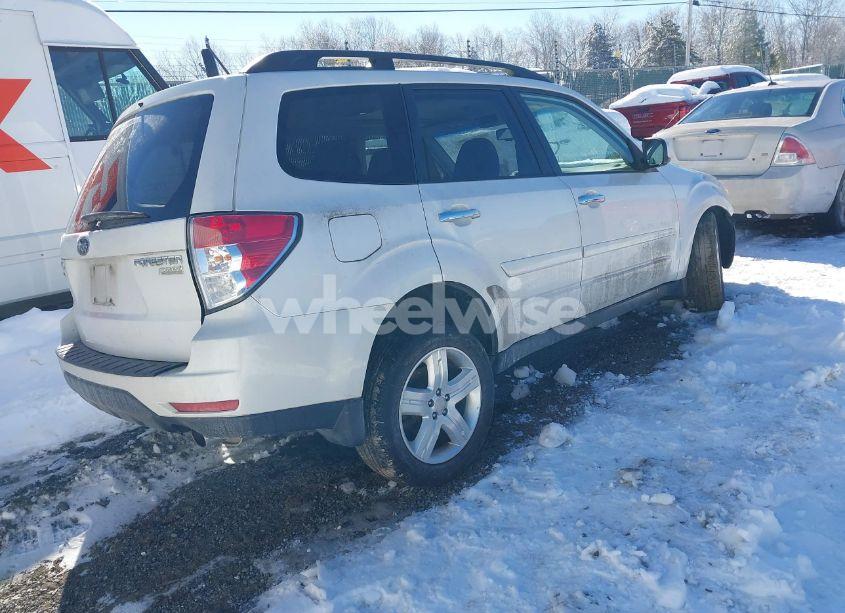 Photo 4 of 2010 Subaru Forester 2.5X LIMITED (VIN JF2SH6DC4AH789525)
