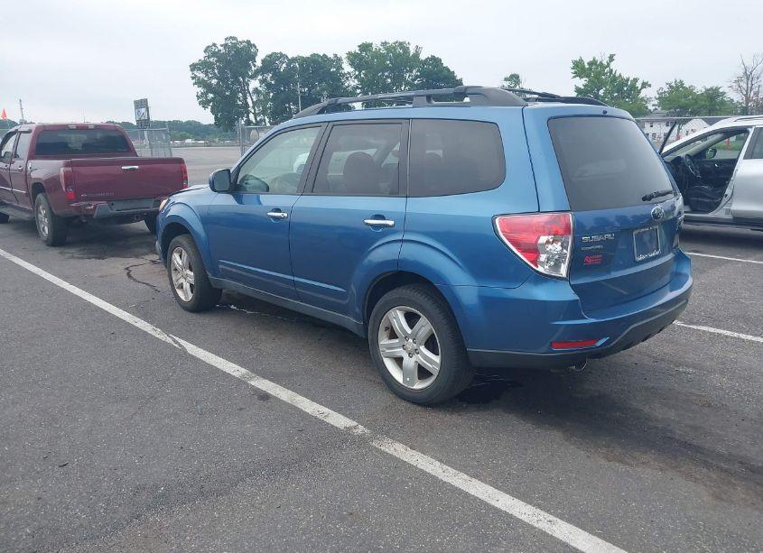Photo 3 of 2010 Subaru Forester 2.5X LIMITED (VIN JF2SH6DC5AH903094)