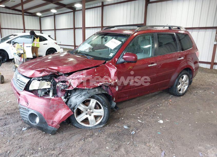 Photo 2 of 2010 Subaru Forester 2.5X LIMITED (VIN JF2SH6DC6AH717211)