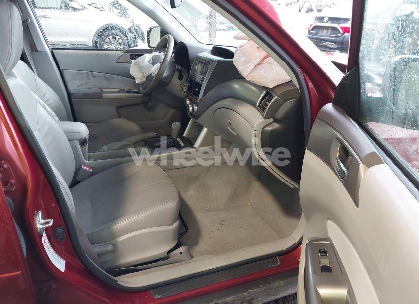 Photo 5 of 2010 Subaru Forester 2.5X LIMITED (VIN JF2SH6DC6AH717211)