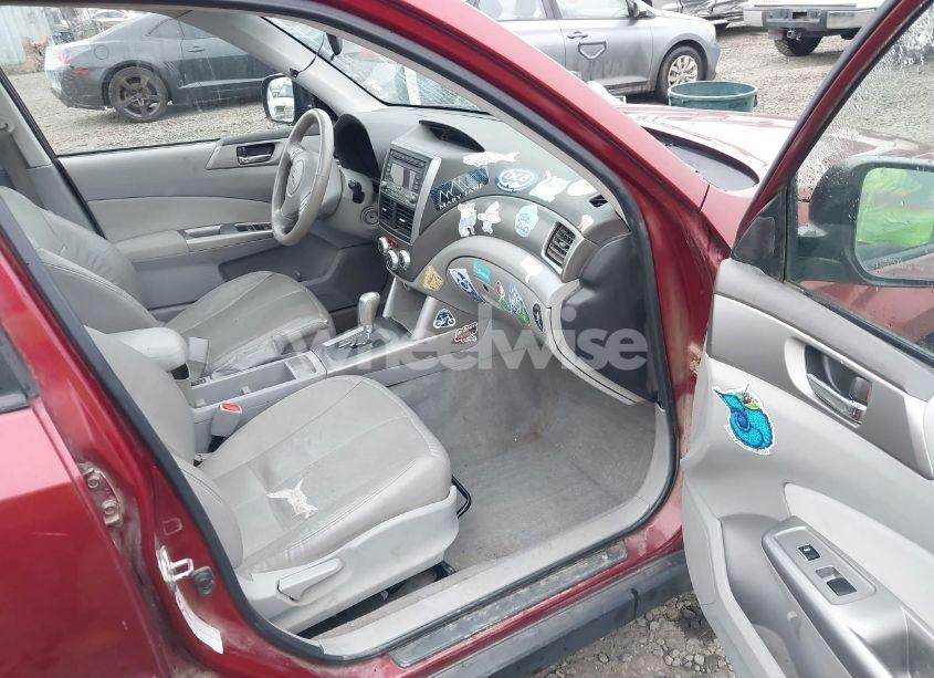 Photo 5 of 2010 Subaru Forester 2.5X LIMITED (VIN JF2SH6DC6AH751519)