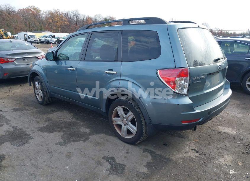 Photo 3 of 2010 Subaru Forester 2.5X LIMITED (VIN JF2SH6DC7AH789549)