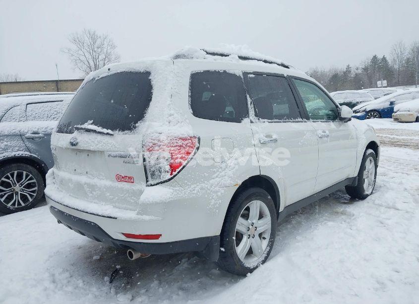 Photo 4 of 2010 Subaru Forester 2.5X LIMITED (VIN JF2SH6DC7AH902464)