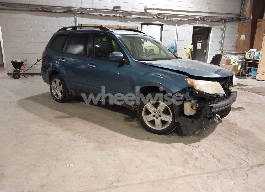2010 Subaru Forester 2.5X LIMITED (VIN JF2SH6DC8AH702774) main photo