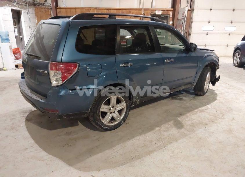 Photo 4 of 2010 Subaru Forester 2.5X LIMITED (VIN JF2SH6DC8AH702774)