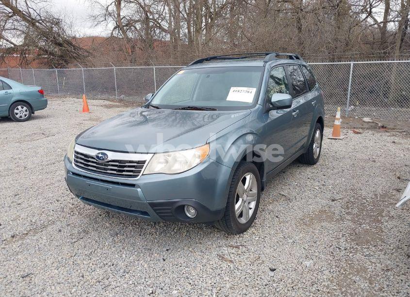 Photo 2 of 2010 Subaru Forester 2.5X LIMITED (VIN JF2SH6DC9AH726002)
