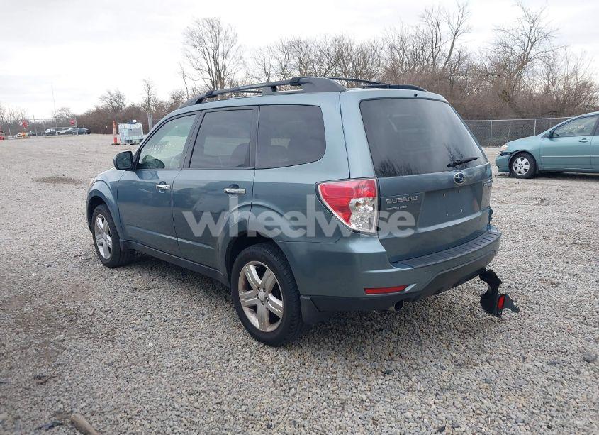 Photo 3 of 2010 Subaru Forester 2.5X LIMITED (VIN JF2SH6DC9AH726002)
