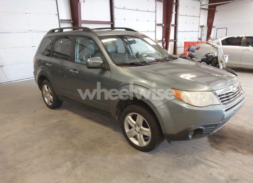 2010 Subaru Forester 2.5X LIMITED (VIN JF2SH6DC9AH915104) main photo
