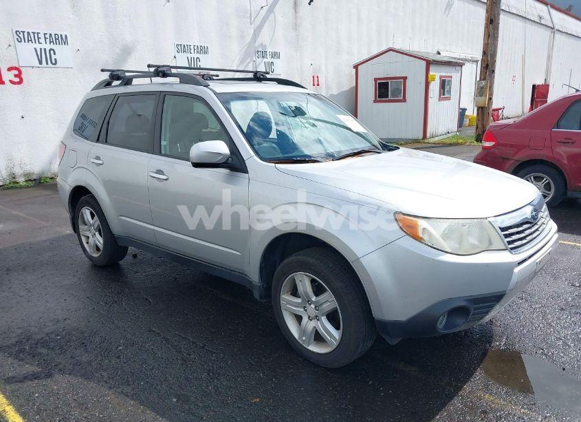2010 Subaru Forester 2.5X LIMITED (VIN JF2SH6DCXAH714375) main photo