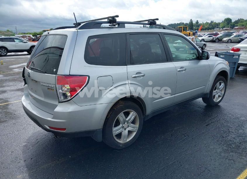 Photo 4 of 2010 Subaru Forester 2.5X LIMITED (VIN JF2SH6DCXAH714375)