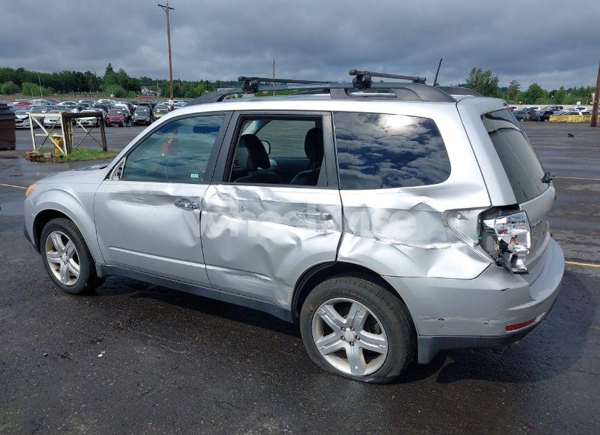 Photo 6 of 2010 Subaru Forester 2.5X LIMITED (VIN JF2SH6DCXAH714375)