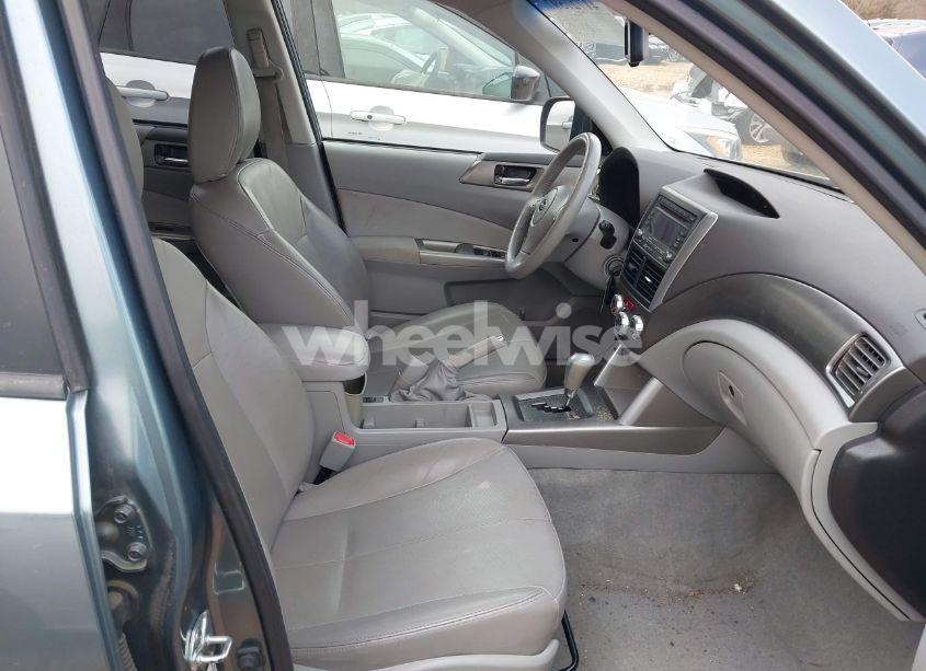 Photo 5 of 2010 Subaru Forester 2.5X LIMITED (VIN JF2SH6DCXAH732049)