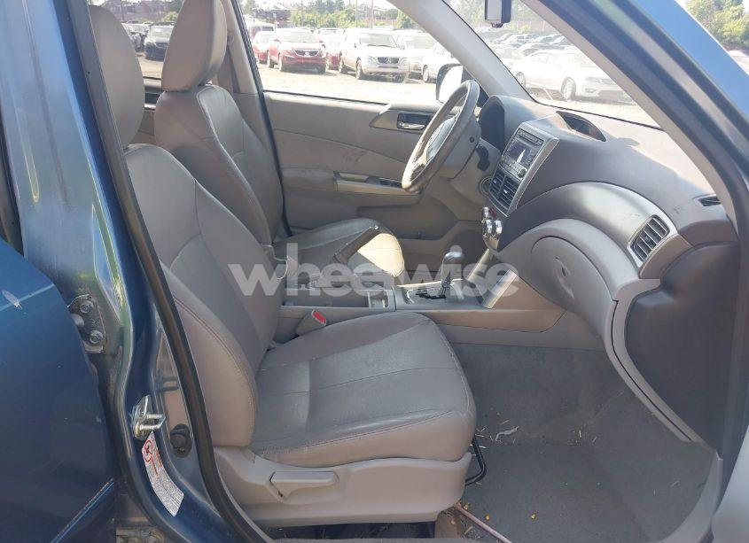 Photo 5 of 2010 Subaru Forester 2.5X LIMITED (VIN JF2SH6DCXAH777511)