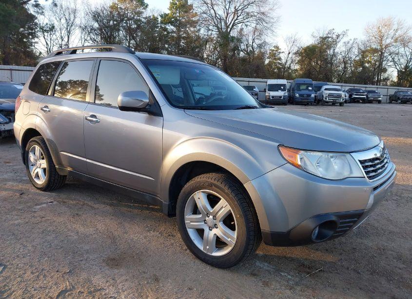 2010 Subaru Forester 2.5X LIMITED (VIN JF2SH6DCXAH912101) main photo