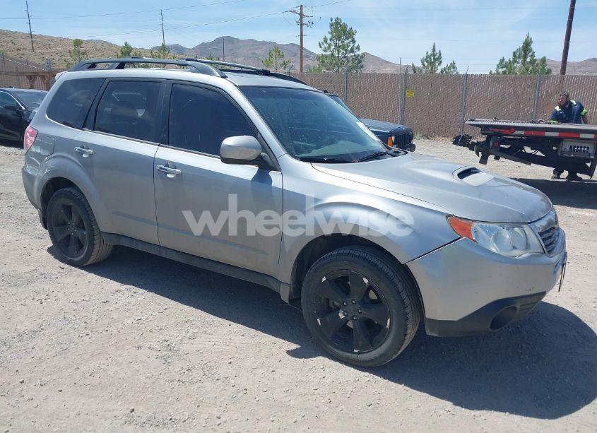 2010 Subaru Forester 2.5XT LIMITED (VIN JF2SH6FC5AH781897) main photo