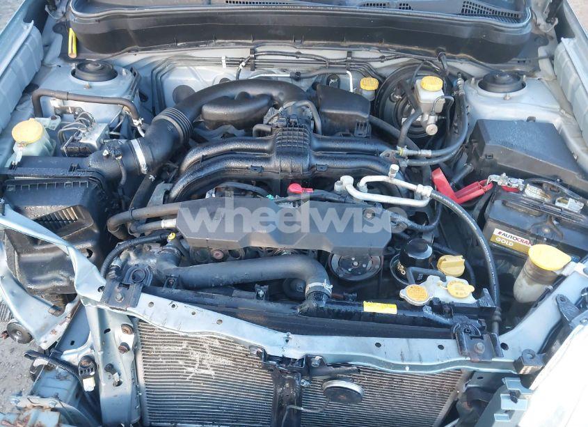 Photo 10 of 2013 Subaru Forester 2.5X (VIN JF2SHAAC3DG405476)