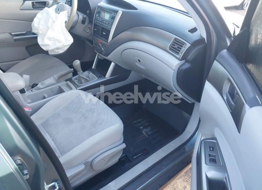 Photo 5 of 2013 Subaru Forester 2.5X (VIN JF2SHAAC3DG405476)