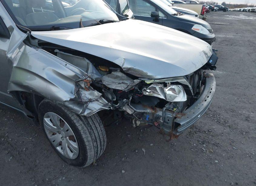 Photo 6 of 2011 Subaru Forester 2.5X (VIN JF2SHAAC4BH769137)