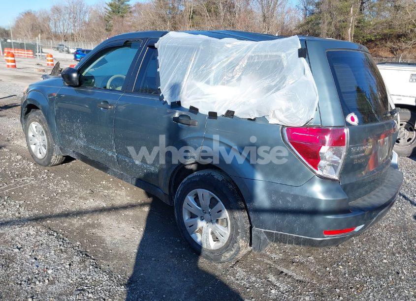 Photo 3 of 2013 Subaru Forester 2.5X (VIN JF2SHAACXDH410233)