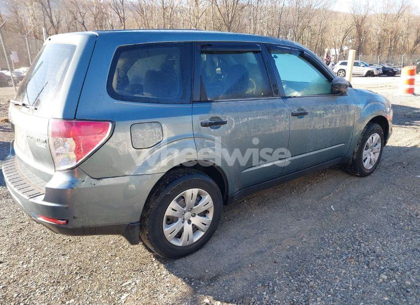 Photo 4 of 2013 Subaru Forester 2.5X (VIN JF2SHAACXDH410233)