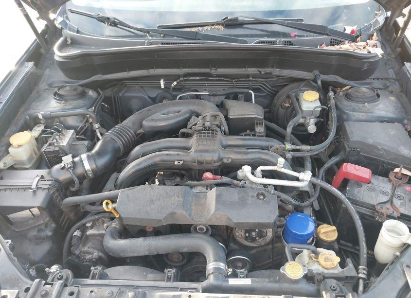 Photo 10 of 2011 Subaru Forester 2.5X (VIN JF2SHABC0BH710830)