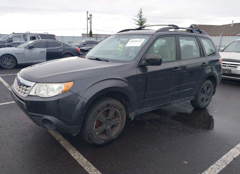 Photo 2 of 2011 Subaru Forester 2.5X (VIN JF2SHABC0BH781946)