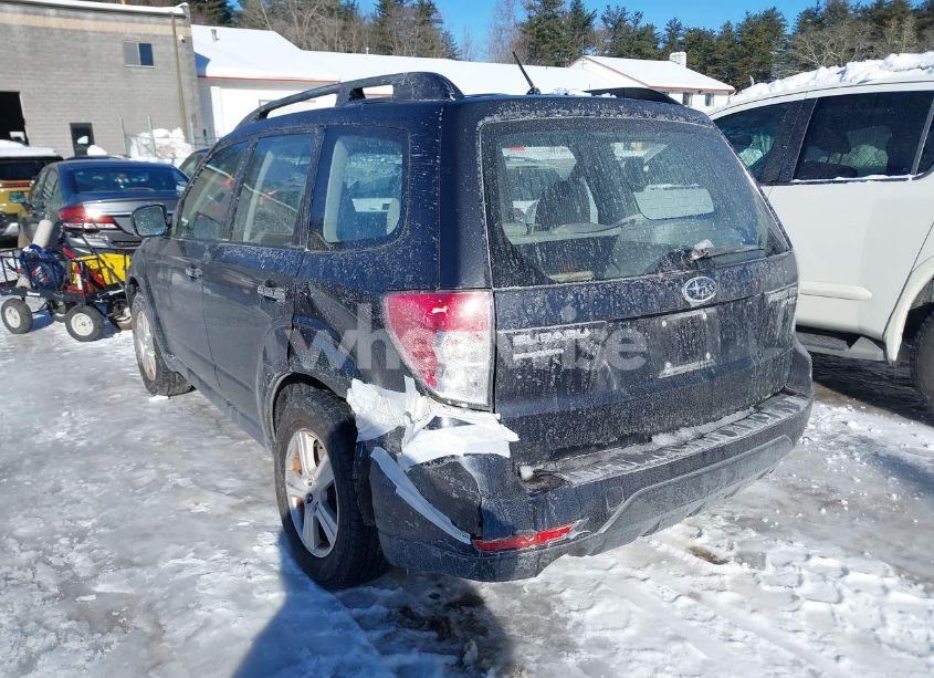 Photo 3 of 2012 Subaru Forester 2.5X (VIN JF2SHABC0CH430018)