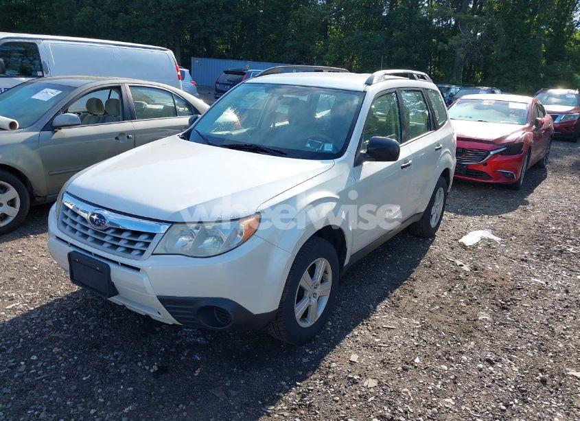 Photo 2 of 2012 Subaru Forester 2.5X (VIN JF2SHABC0CH439687)