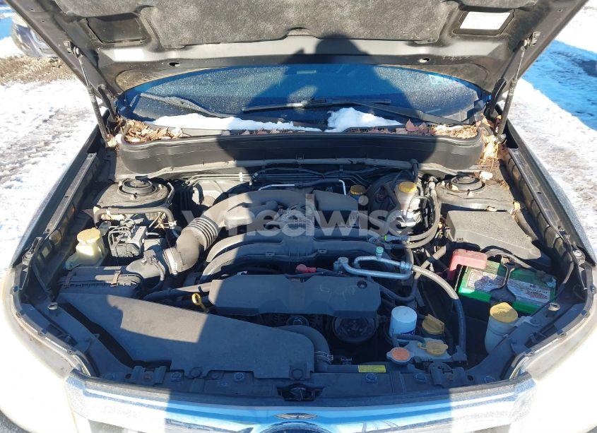 Photo 10 of 2013 Subaru Forester 2.5X (VIN JF2SHABC0DG419964)