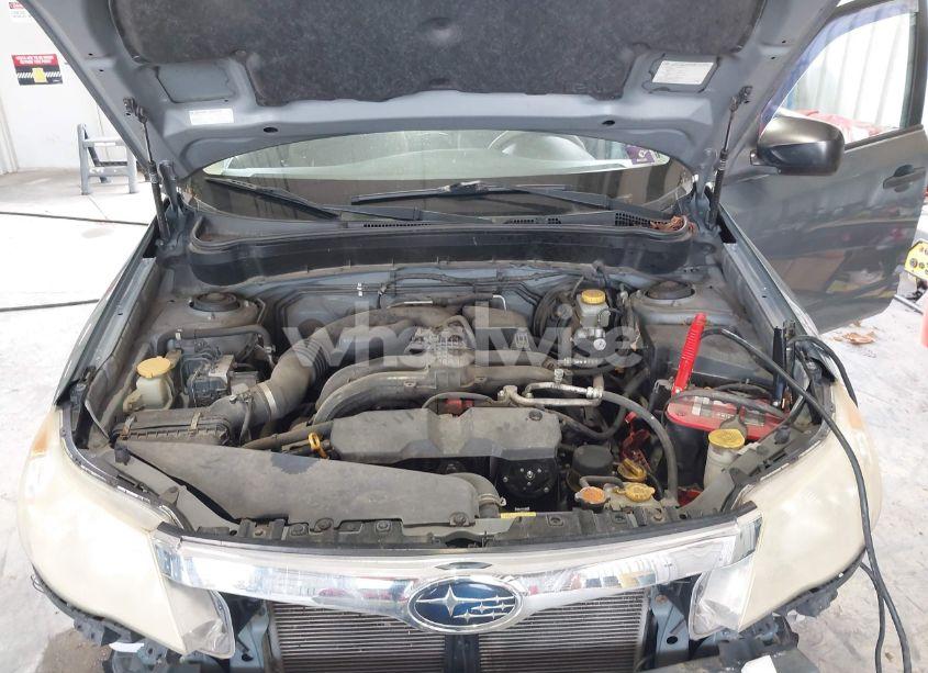 Photo 10 of 2011 Subaru Forester 2.5X (VIN JF2SHABC1BH738281)