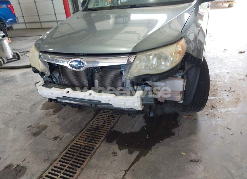 Photo 6 of 2011 Subaru Forester 2.5X (VIN JF2SHABC1BH738281)