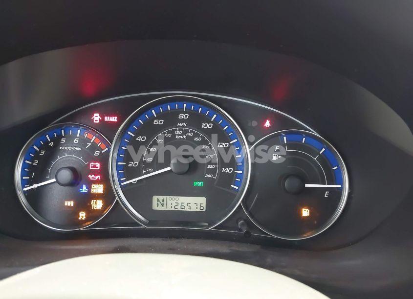 Photo 7 of 2011 Subaru Forester 2.5X (VIN JF2SHABC1BH738281)