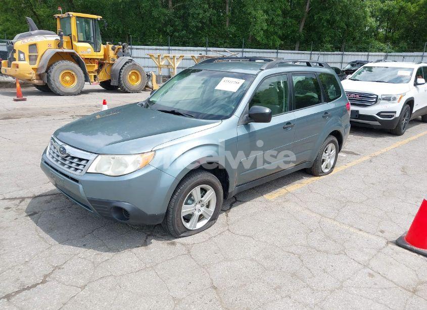 Photo 2 of 2011 Subaru Forester 2.5X (VIN JF2SHABC1BH752827)