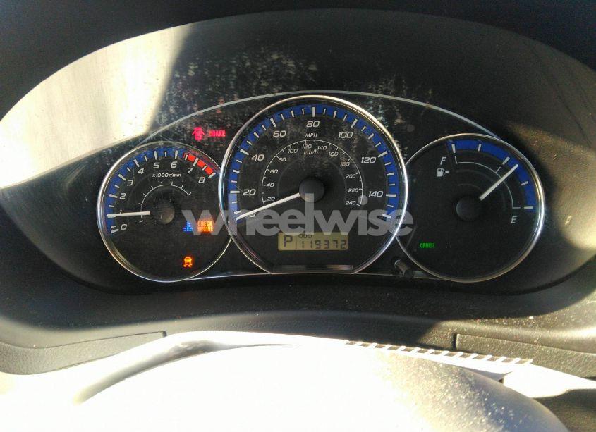 Photo 7 of 2011 Subaru Forester 2.5X (VIN JF2SHABC1BH761124)