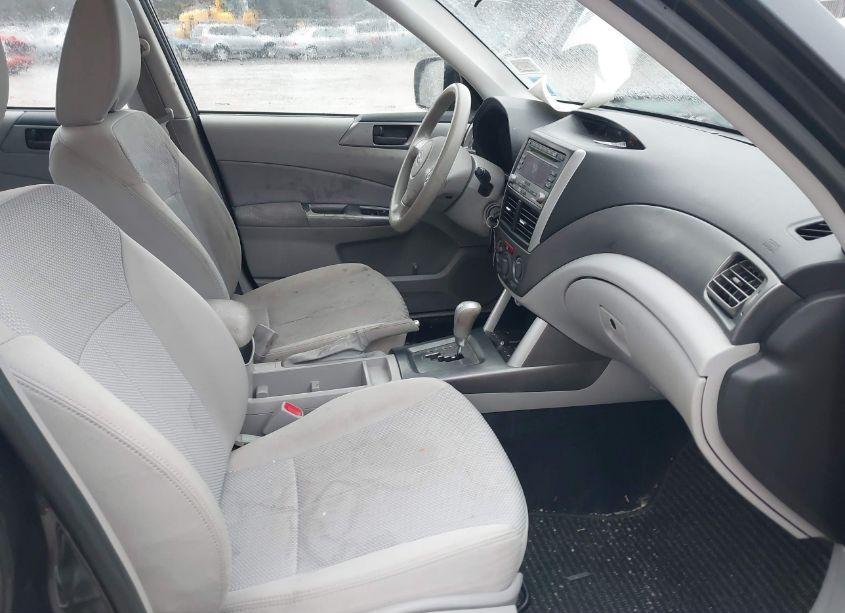 Photo 5 of 2012 Subaru Forester 2.5X (VIN JF2SHABC1CH412014)