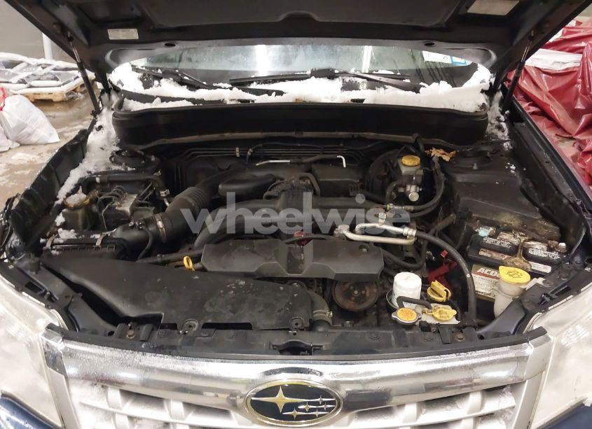 Photo 10 of 2012 Subaru Forester 2.5X (VIN JF2SHABC1CH418699)