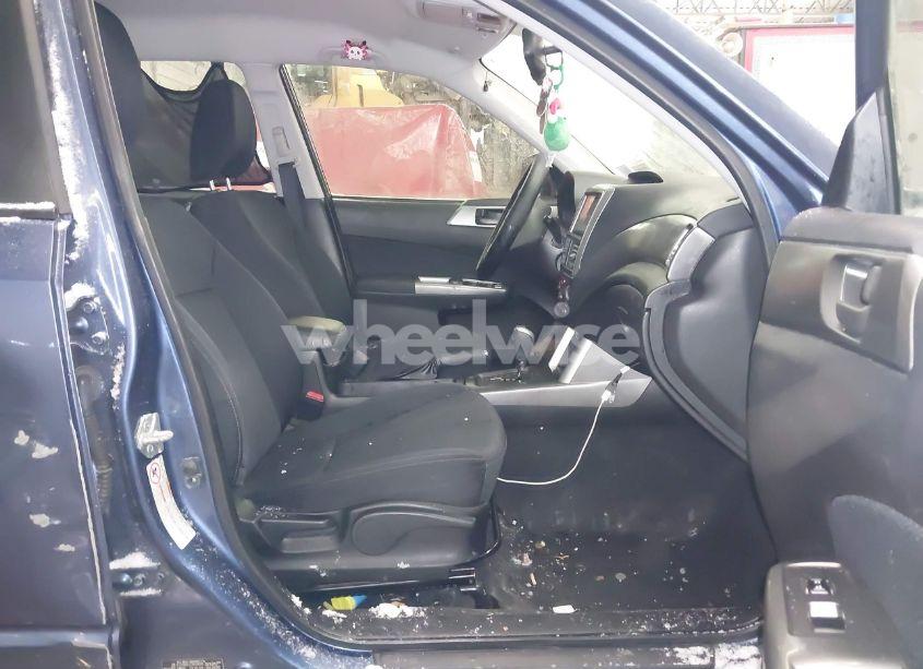 Photo 5 of 2012 Subaru Forester 2.5X (VIN JF2SHABC1CH418699)