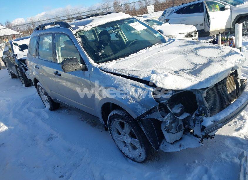 2012 Subaru Forester 2.5X (VIN JF2SHABC1CH434255) main photo